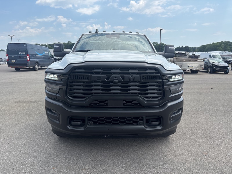 2025 Ram 2500 Tradesman photo 8