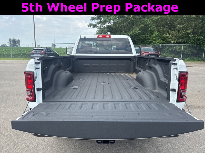 2025 Ram 2500 Tradesman photo 9