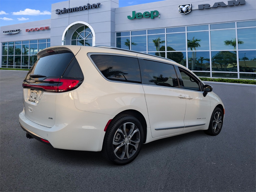 new 2026 Chrysler Pacifica car, priced at $52,550