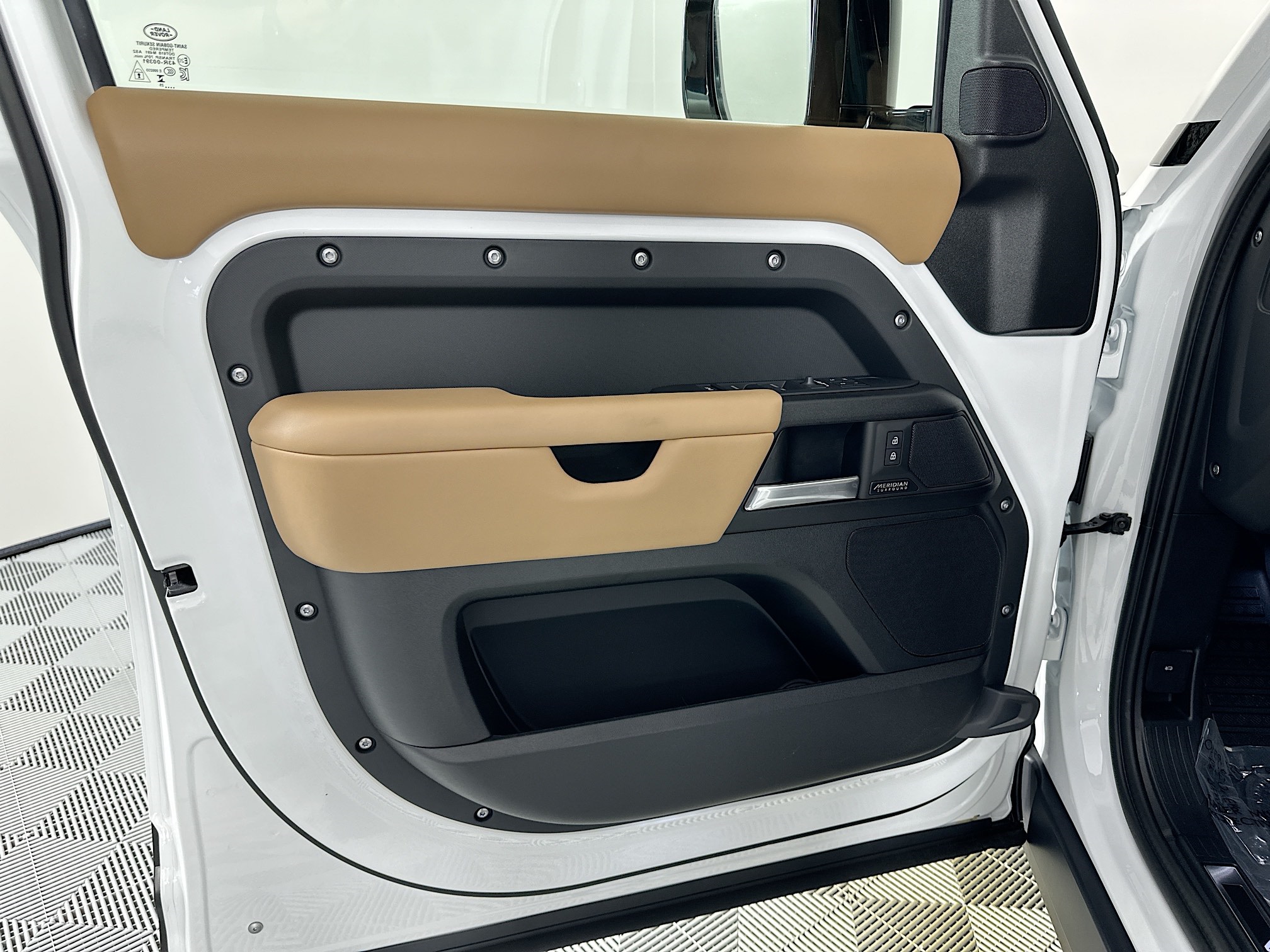 new 2025 Land Rover Defender 110 car, priced at $115,948