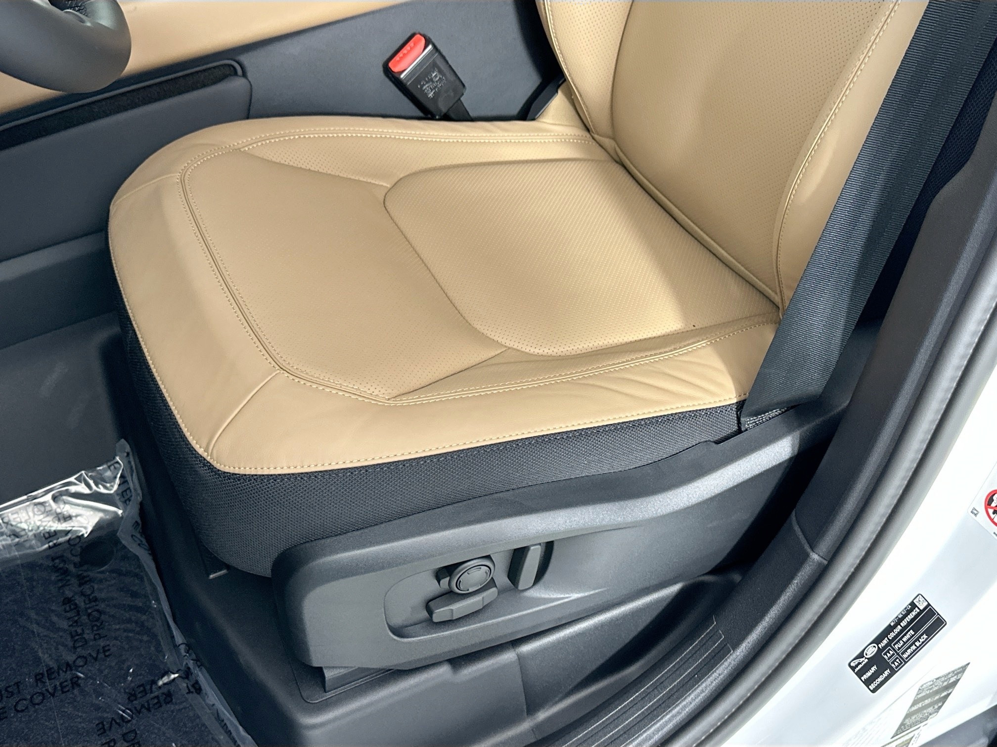 new 2025 Land Rover Defender 110 car, priced at $115,948