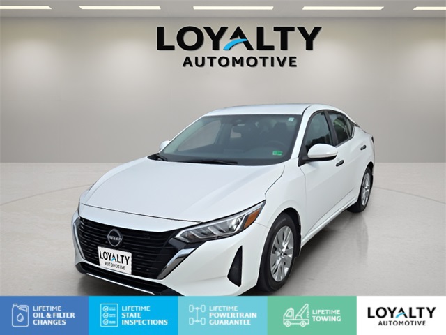 2025 Nissan Sentra S's photo