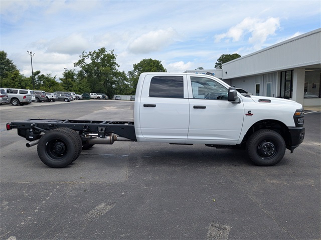2025 Ram 3500 Tradesman