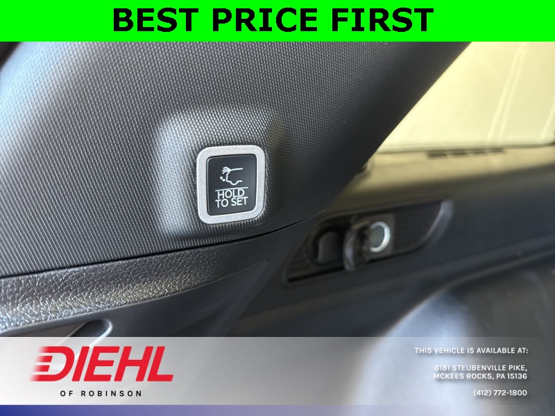 2025 Jeep Grand Cherokee Limited photo 3