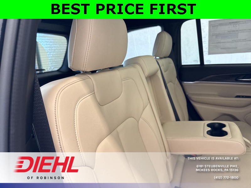 2025 Jeep Grand Cherokee Limited photo 4