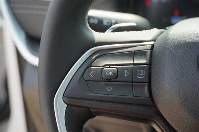 2025 Jeep Grand Cherokee Laredo photo 27