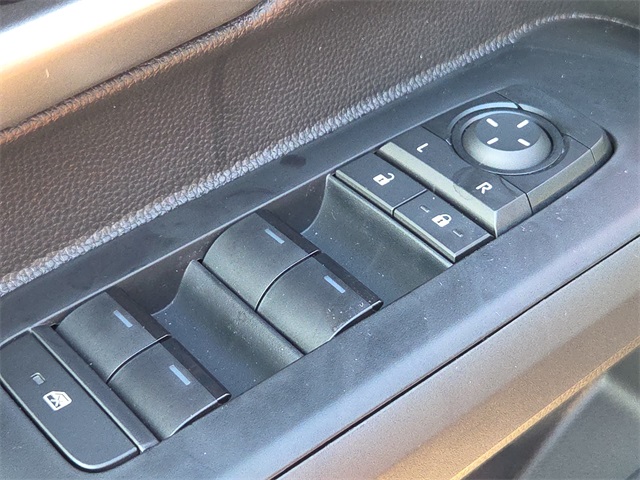 2025 Toyota Tacoma TRD Off-Road Double Cab photo 15