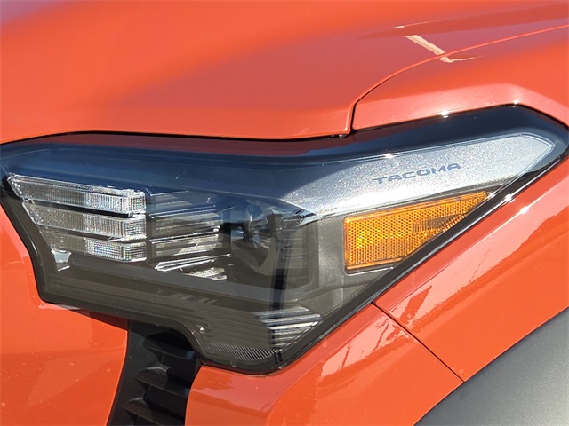 2025 Toyota Tacoma TRD Off-Road Double Cab photo 4