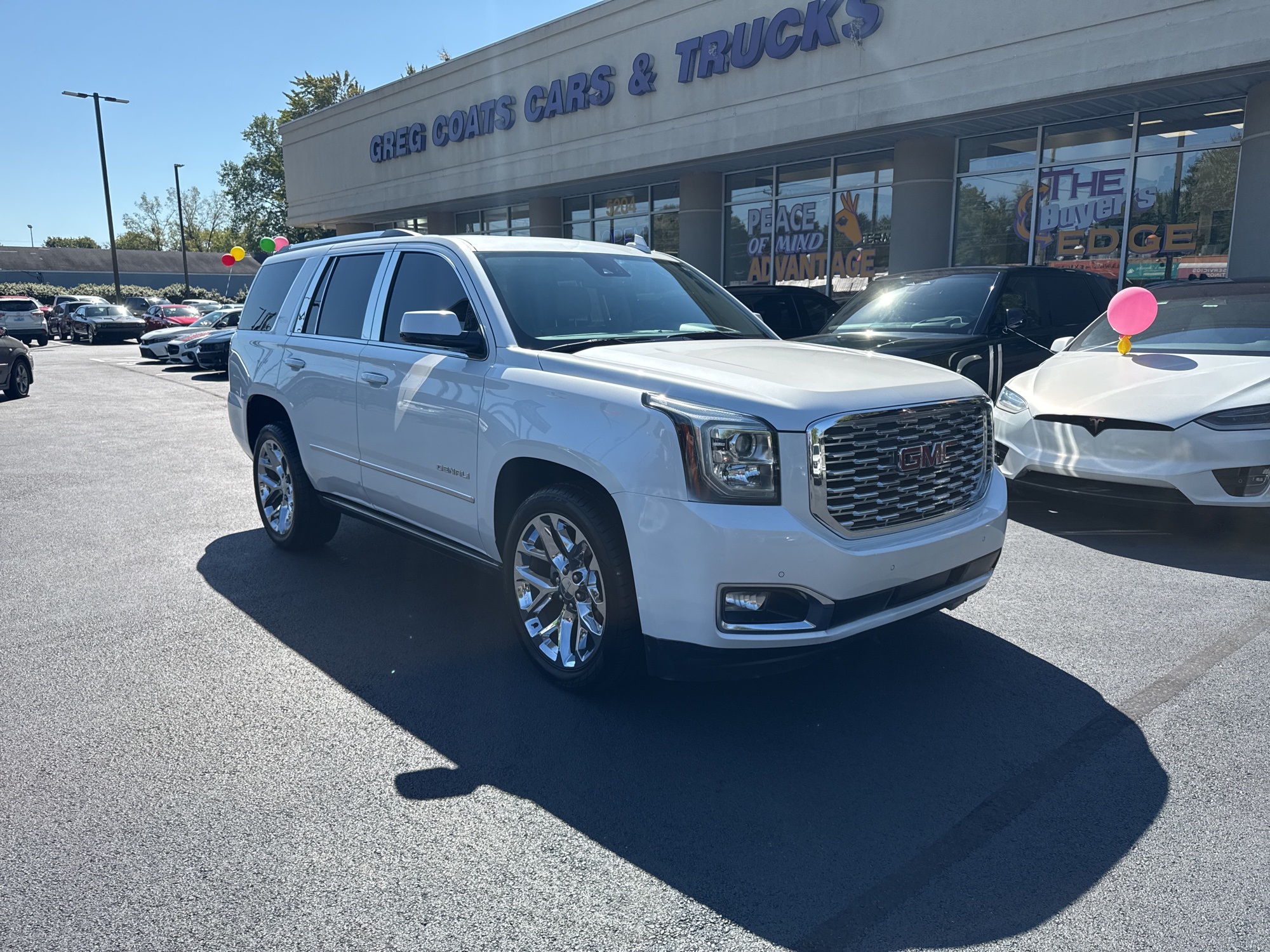 2019 GMC Yukon Denali's photo