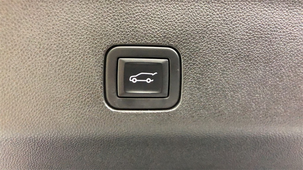 2022 Cadillac Escalade - 202793