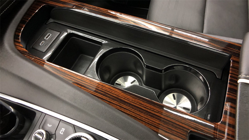 2022 Cadillac Escalade - 202793