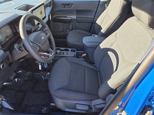 New 2026 Ford Maverick XL 4D Crew Cab