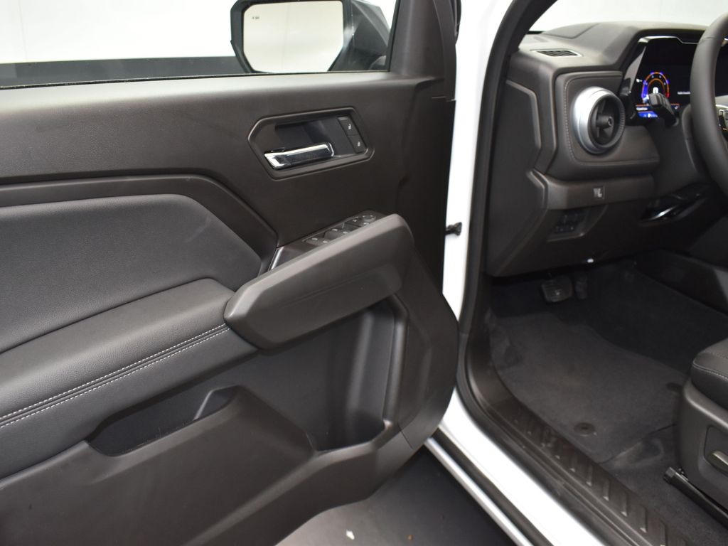 2025 Summit White Chevrolet Colorado LT RWD Truck
