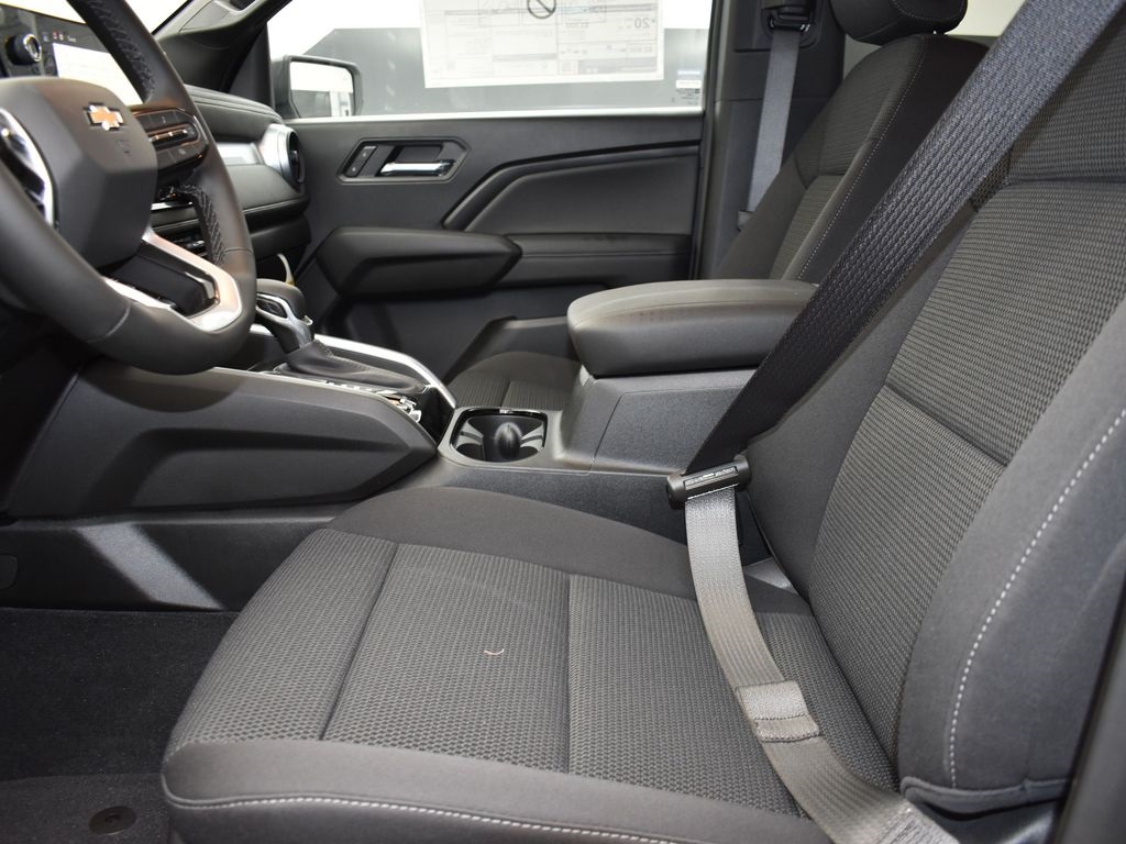 2025 Summit White Chevrolet Colorado LT RWD Truck