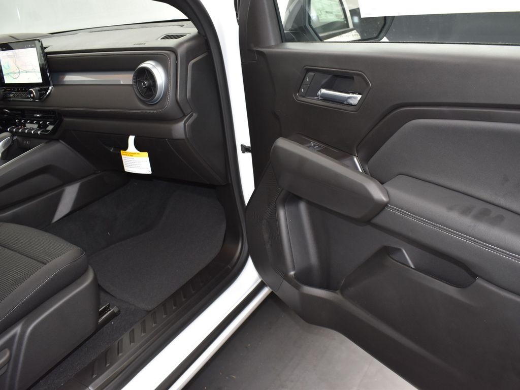 2025 Summit White Chevrolet Colorado LT RWD Truck