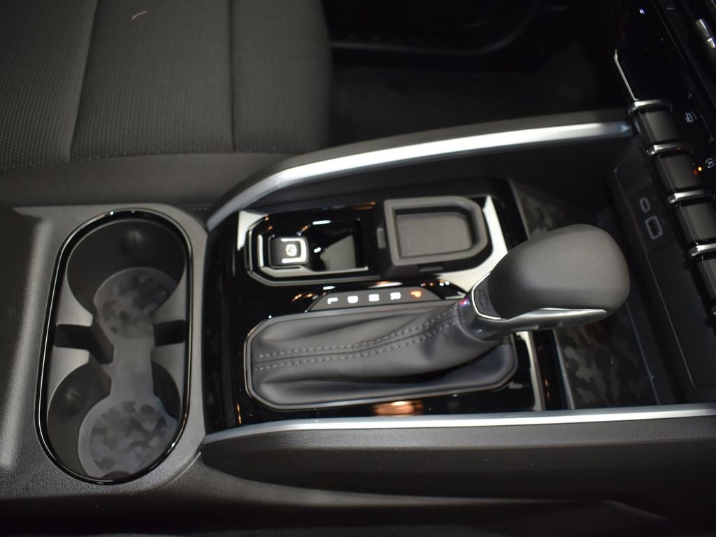 2025 Summit White Chevrolet Colorado LT RWD Truck