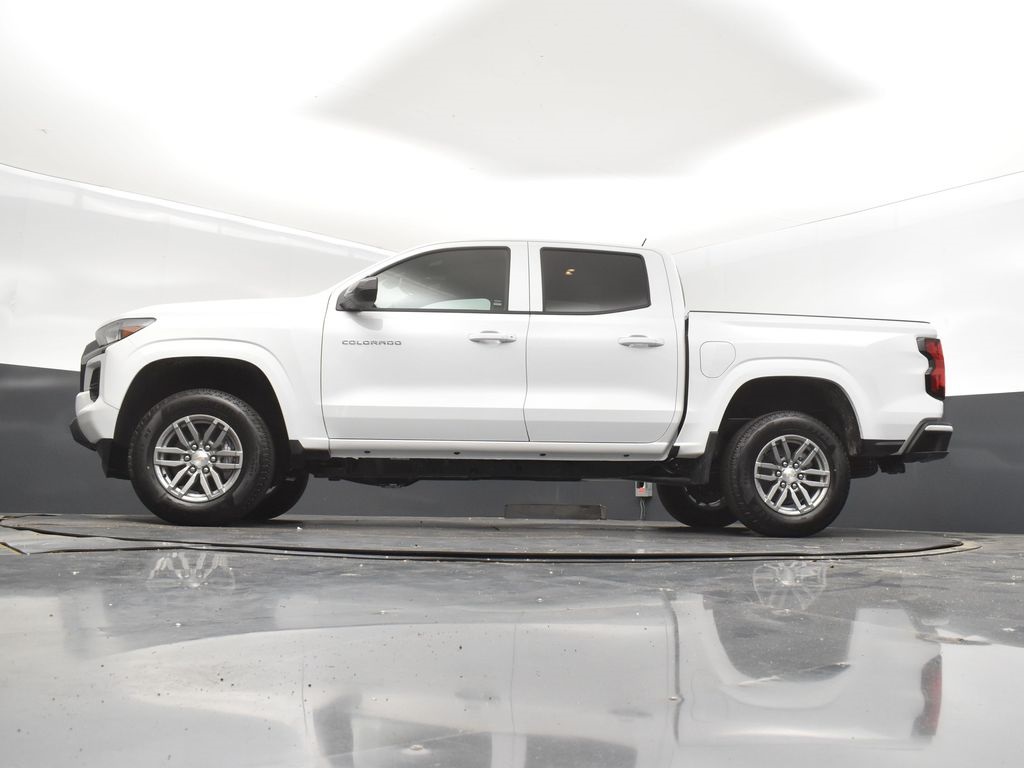 2025 Summit White Chevrolet Colorado LT RWD Truck