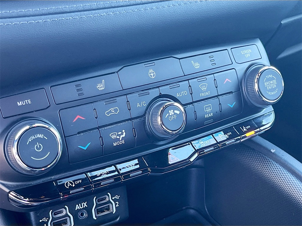 2022 Dodge Durango GT Plus photo 13