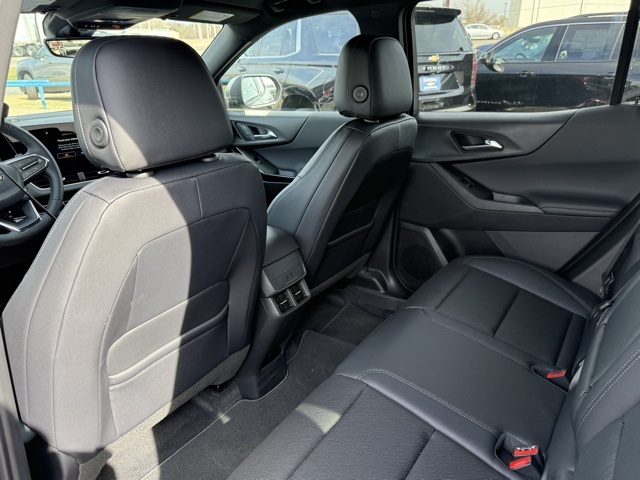 new 2026 Chevrolet Equinox car, priced at $33,790