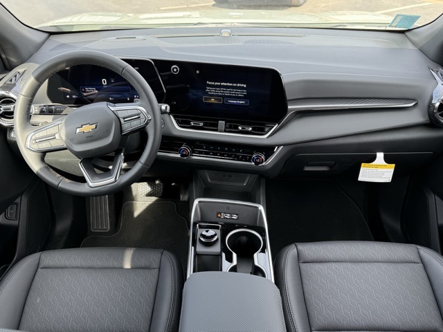 new 2026 Chevrolet Equinox car, priced at $33,790