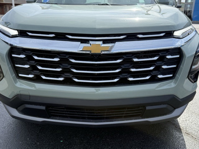 new 2026 Chevrolet Equinox car, priced at $33,790