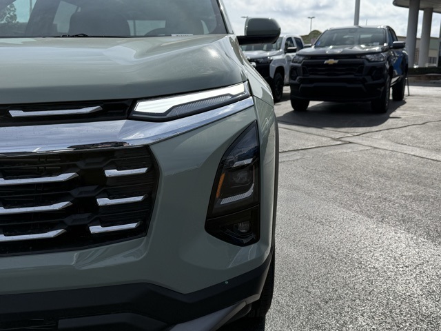 new 2026 Chevrolet Equinox car, priced at $33,790