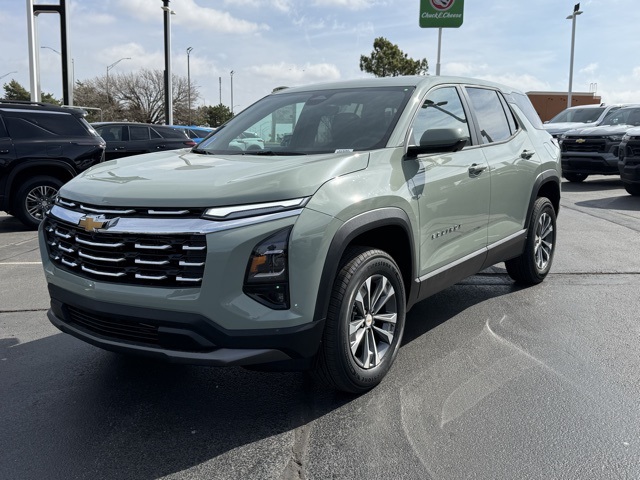 new 2026 Chevrolet Equinox car, priced at $33,790