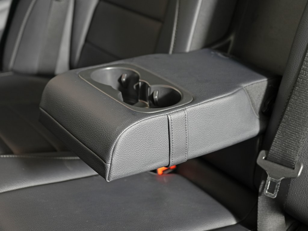 used 2020 Mercedes-Benz GLE car, priced at $32,205