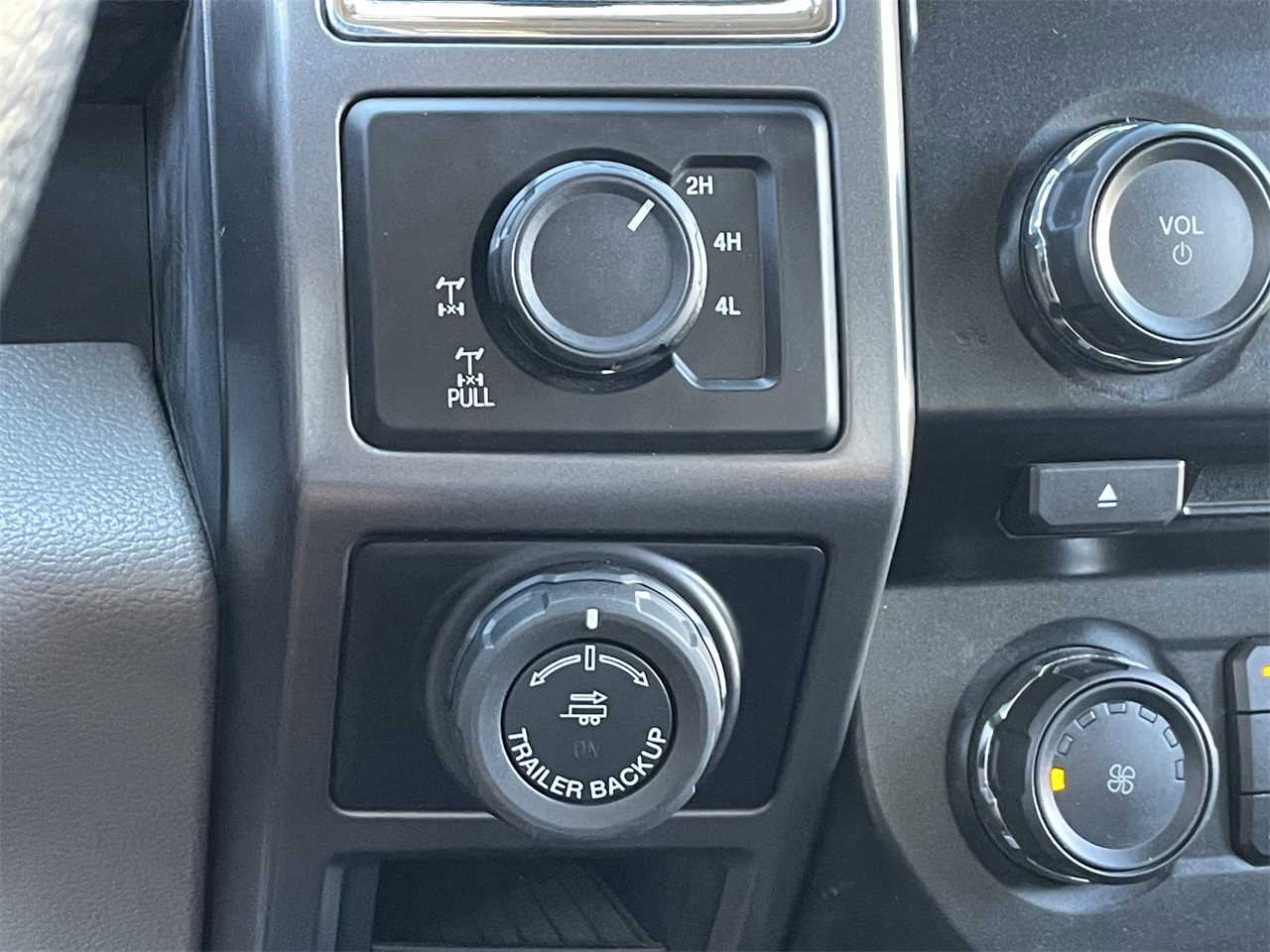 used 2016 Ford F-150 car, priced at $23,994