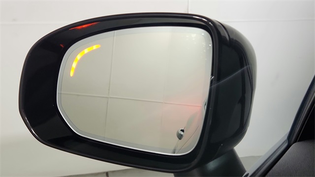 new 2026 Volvo XC60 Plug-In Hybrid car, priced at $82,335