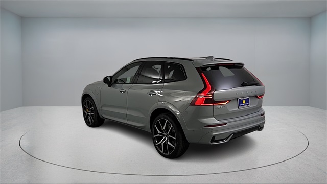 new 2026 Volvo XC60 Plug-In Hybrid car, priced at $82,335