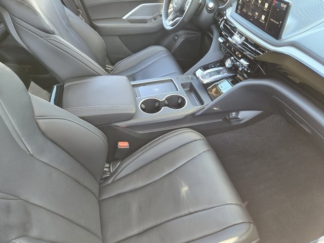 used 2025 Acura MDX car, priced at $50,400