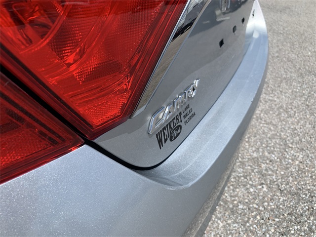 2015 Celestial Silver Metallic Toyota Camry FWD Sedan