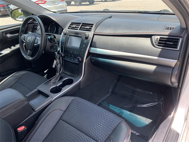 2015 Celestial Silver Metallic Toyota Camry FWD Sedan