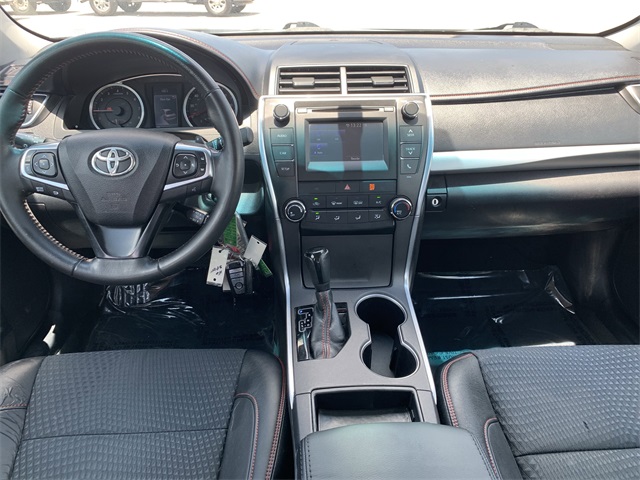 2015 Celestial Silver Metallic Toyota Camry FWD Sedan