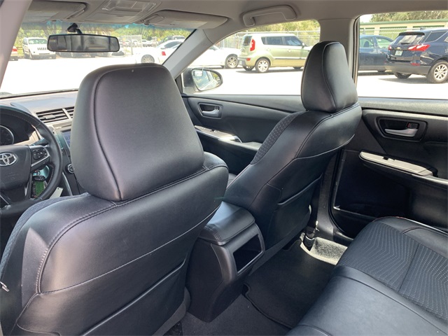 2015 Celestial Silver Metallic Toyota Camry FWD Sedan