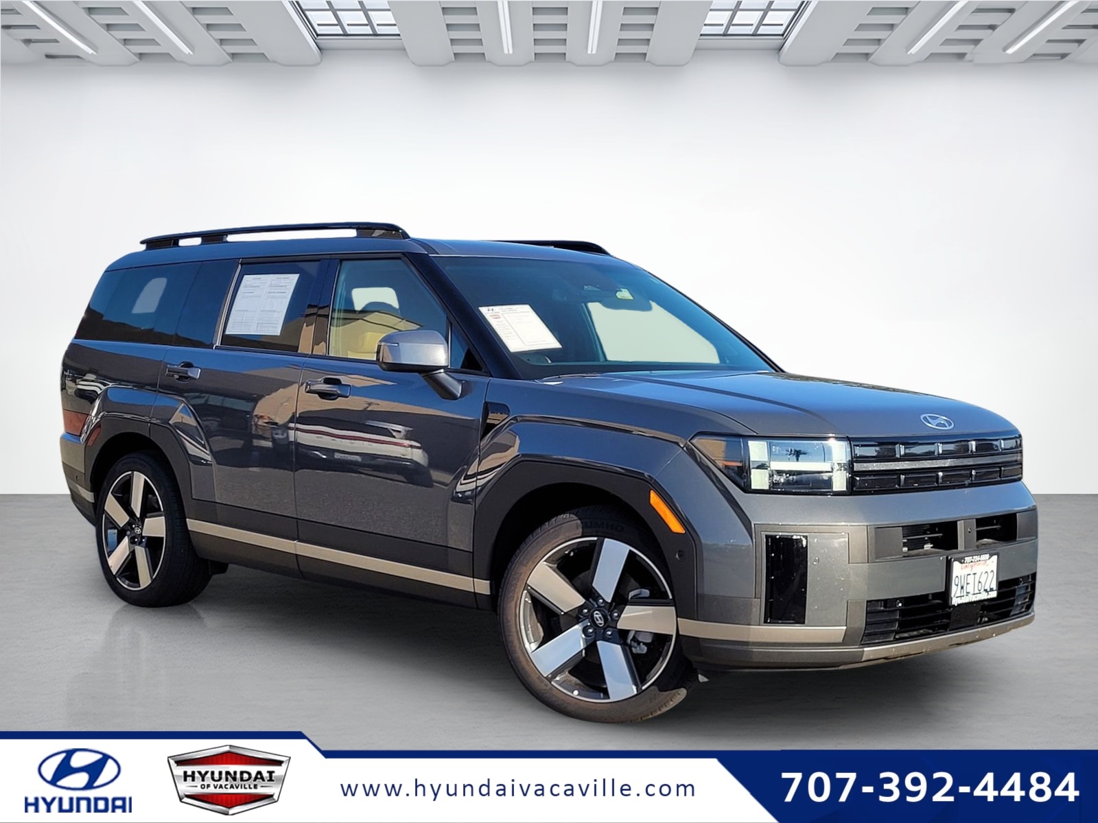 2025 Hyundai Santa Fe Limited's photo