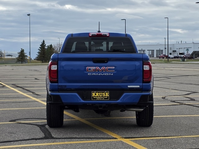 2026 GMC Canyon Elevation, 4WD