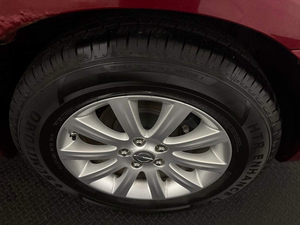 used 2012 Chrysler 200 car, priced at $6,897