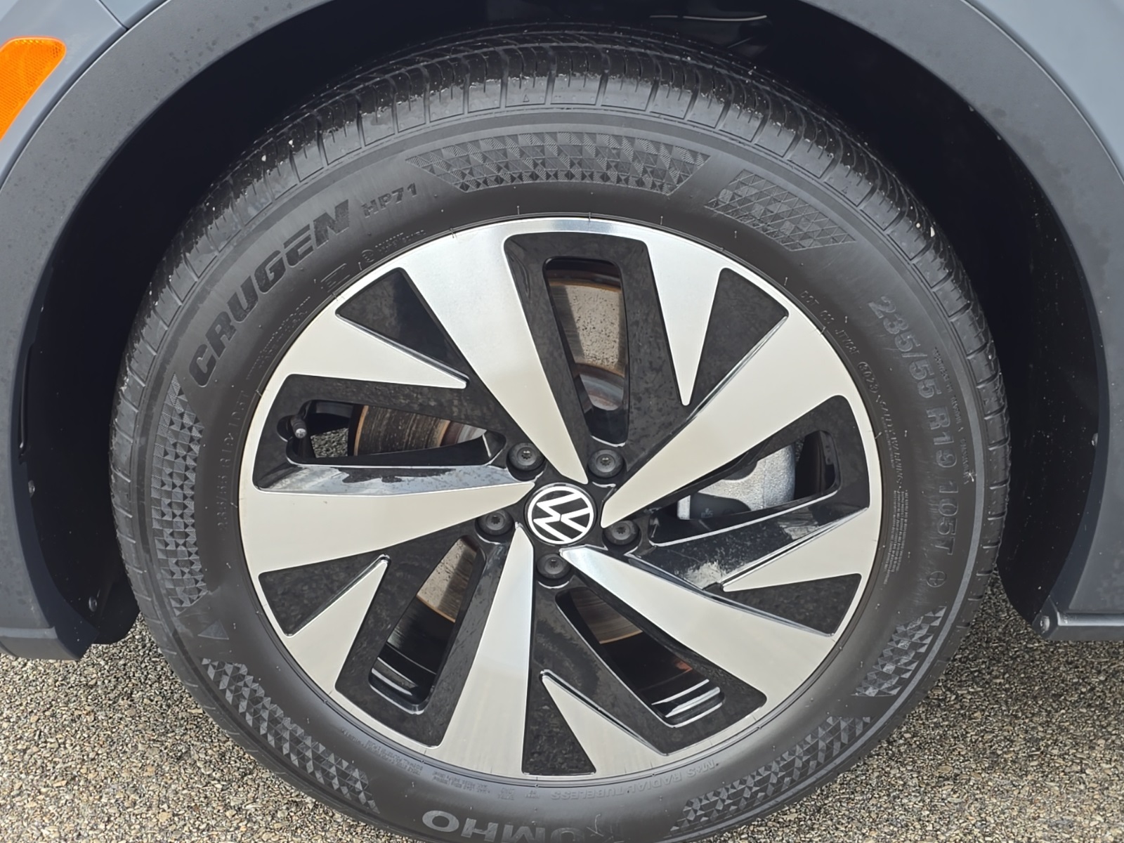 used 2023 Volkswagen ID.4 car, priced at $21,900