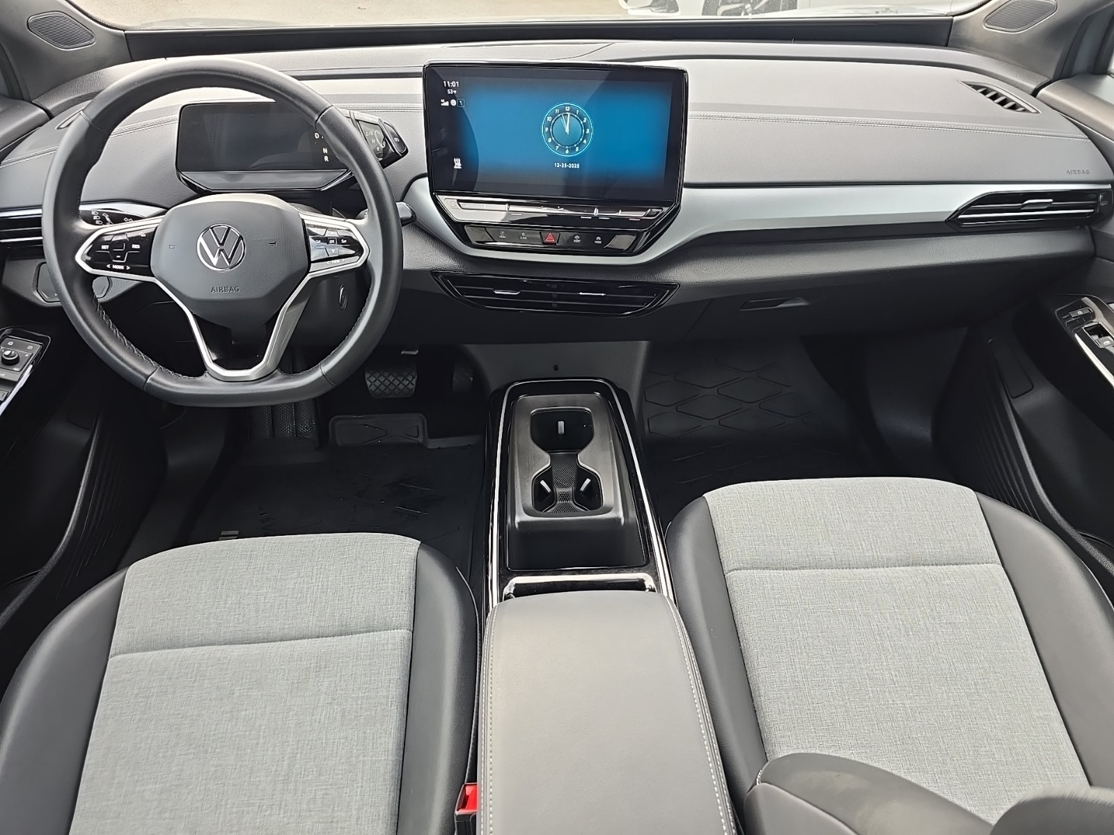 used 2023 Volkswagen ID.4 car, priced at $21,900