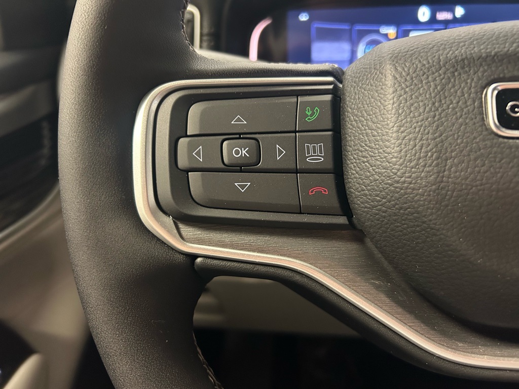 new 2026 Jeep Grand Wagoneer L car, priced at $72,755