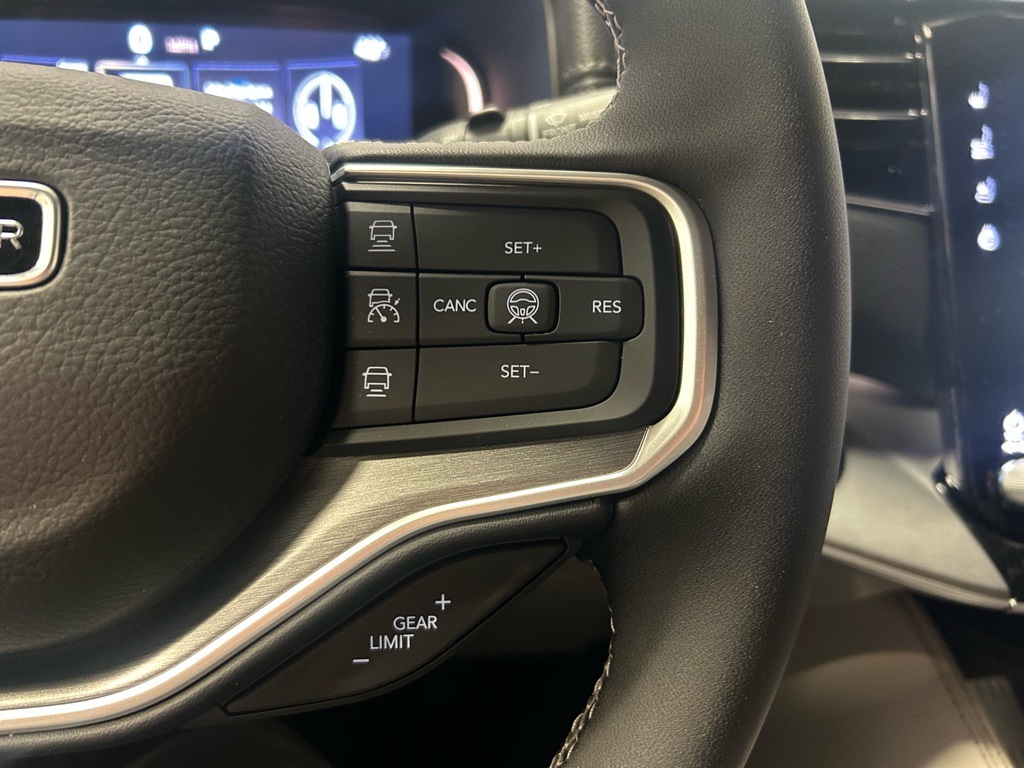 new 2026 Jeep Grand Wagoneer L car, priced at $72,755