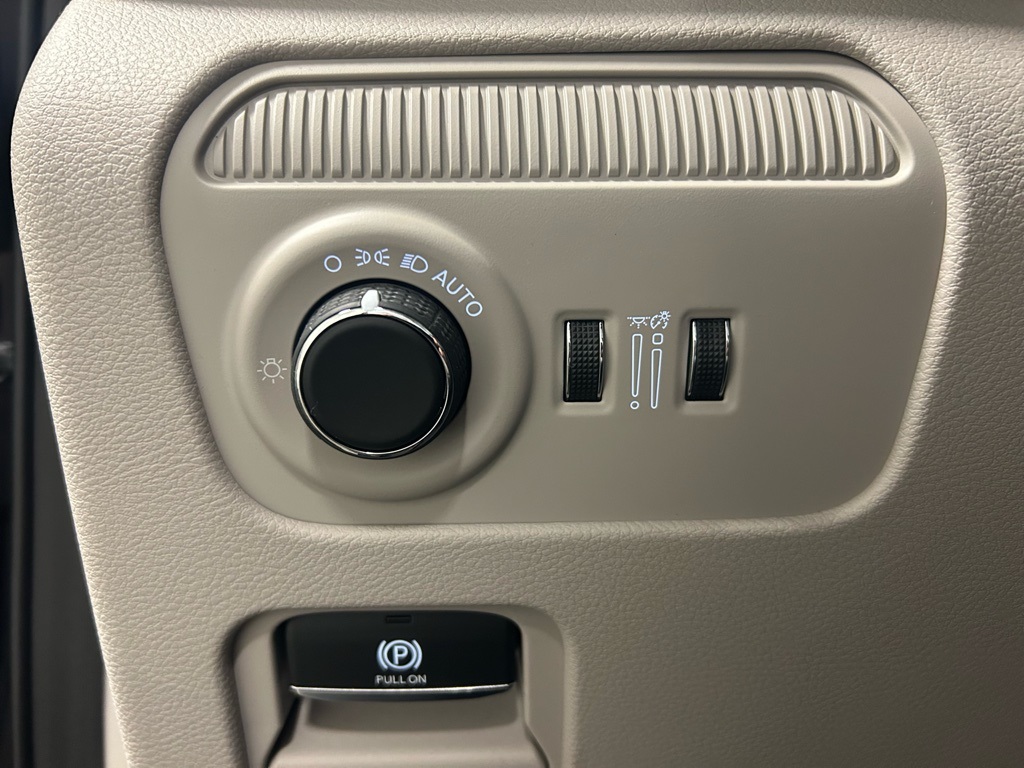 new 2026 Jeep Grand Wagoneer L car, priced at $72,755