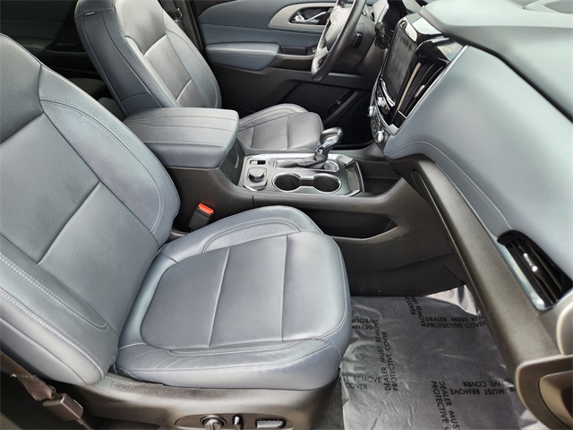 2021 Mosaic Black Metallic Chevrolet Traverse LT Leather FWD SUV