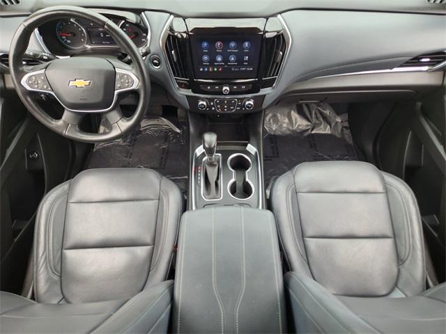 2021 Mosaic Black Metallic Chevrolet Traverse LT Leather FWD SUV