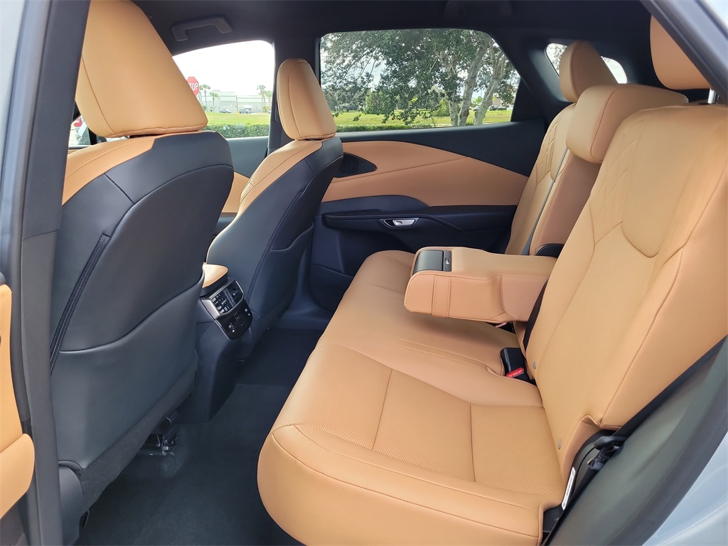 used 2025 Lexus RX car, priced at $47,998