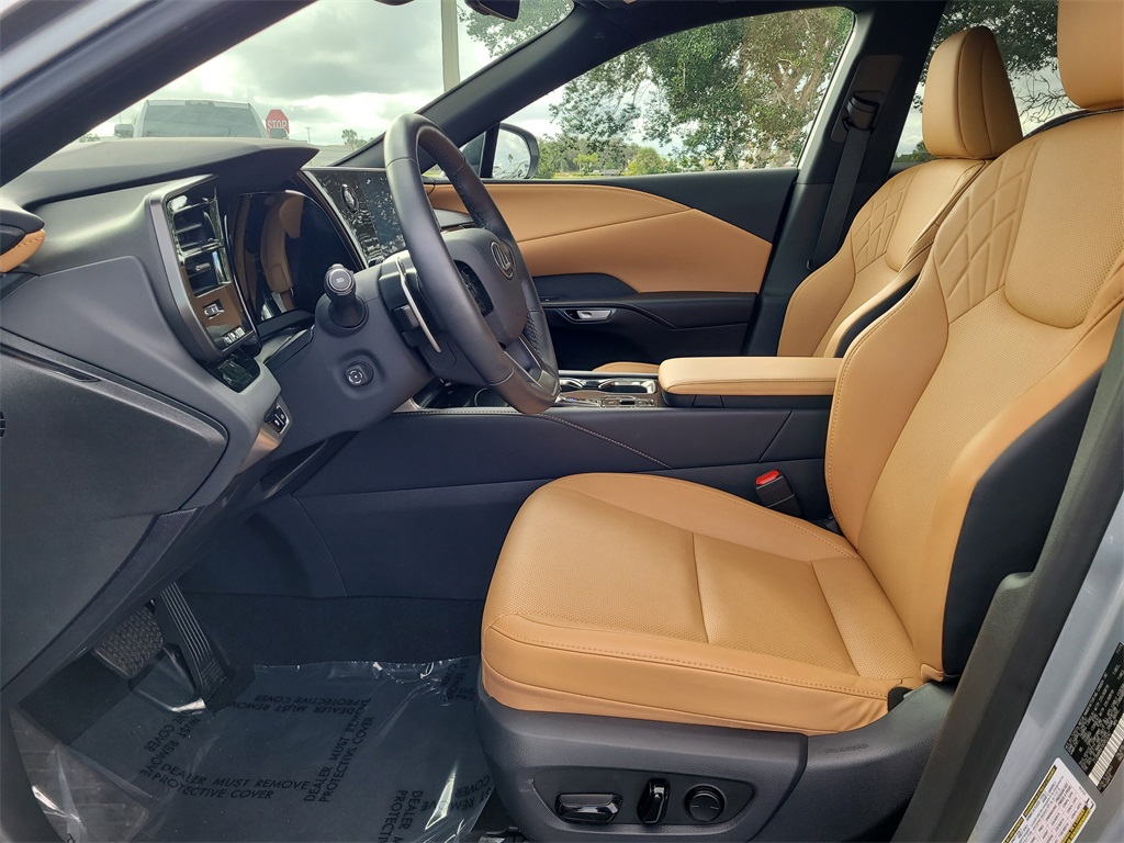 used 2025 Lexus RX car, priced at $47,998