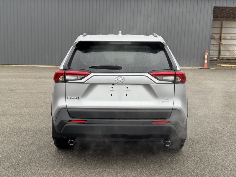 2025 Toyota RAV4 Hybrid LE photo 4