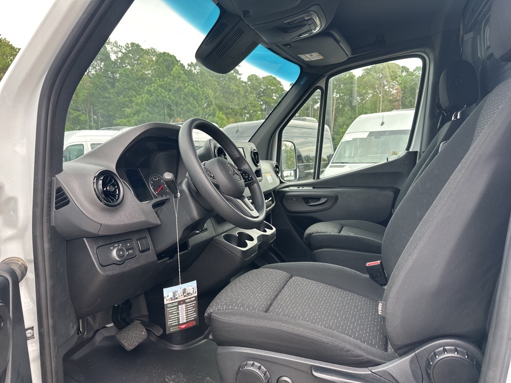 Used 2023 Mercedes-Benz Sprinter 2500 Standard Roof RWD Empty Cargo Van for sale #SP1485 - photo 6